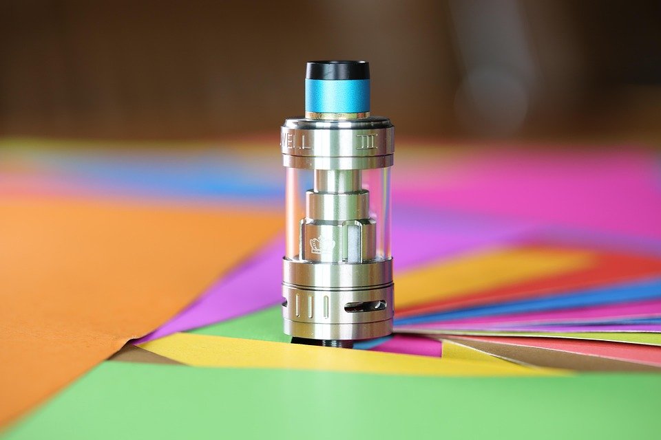 What Are The Ingredients In Vapes？
